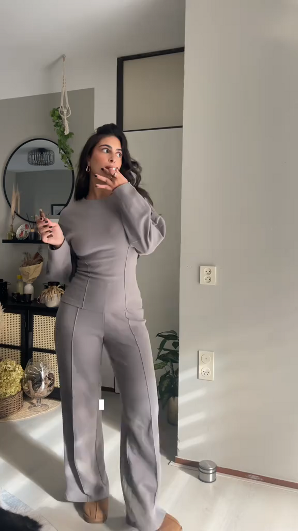 Chique Gebreide Set: Relaxte Trui en Wijde Broek